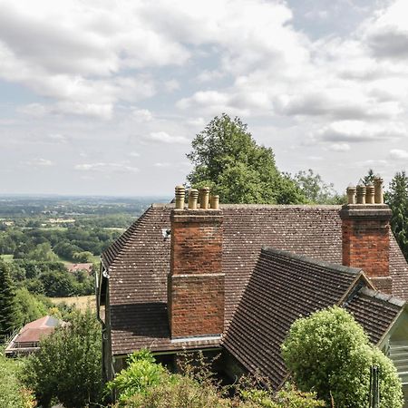 Amazing View Apartamento Malvern Wells Exterior foto